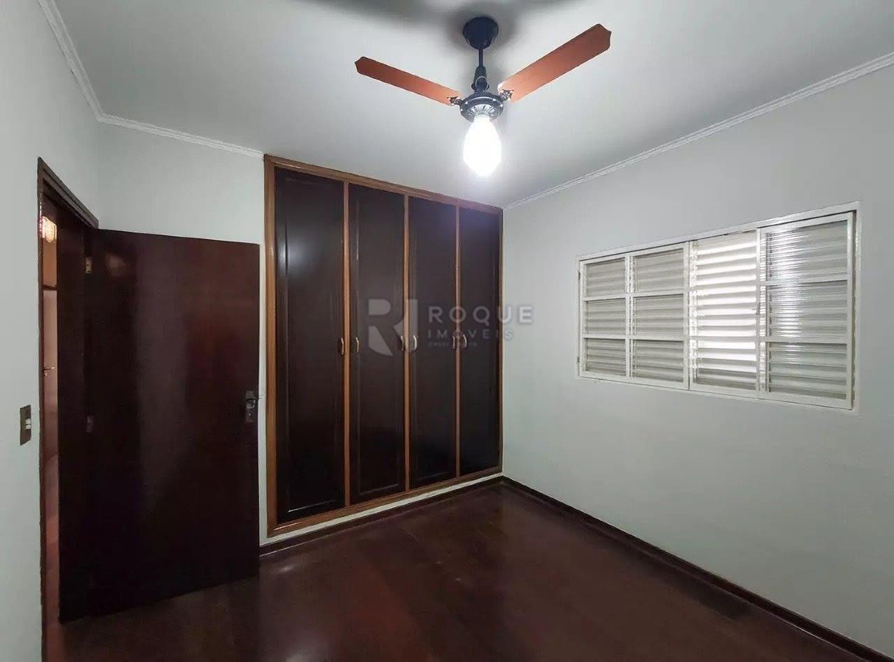 Casa Residencial para aluguel no bairro Vila Castelar: Dormitório 02