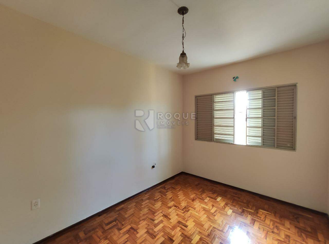 Casa Residencial para aluguel no bairro Vila Claudia: Dormitório 2