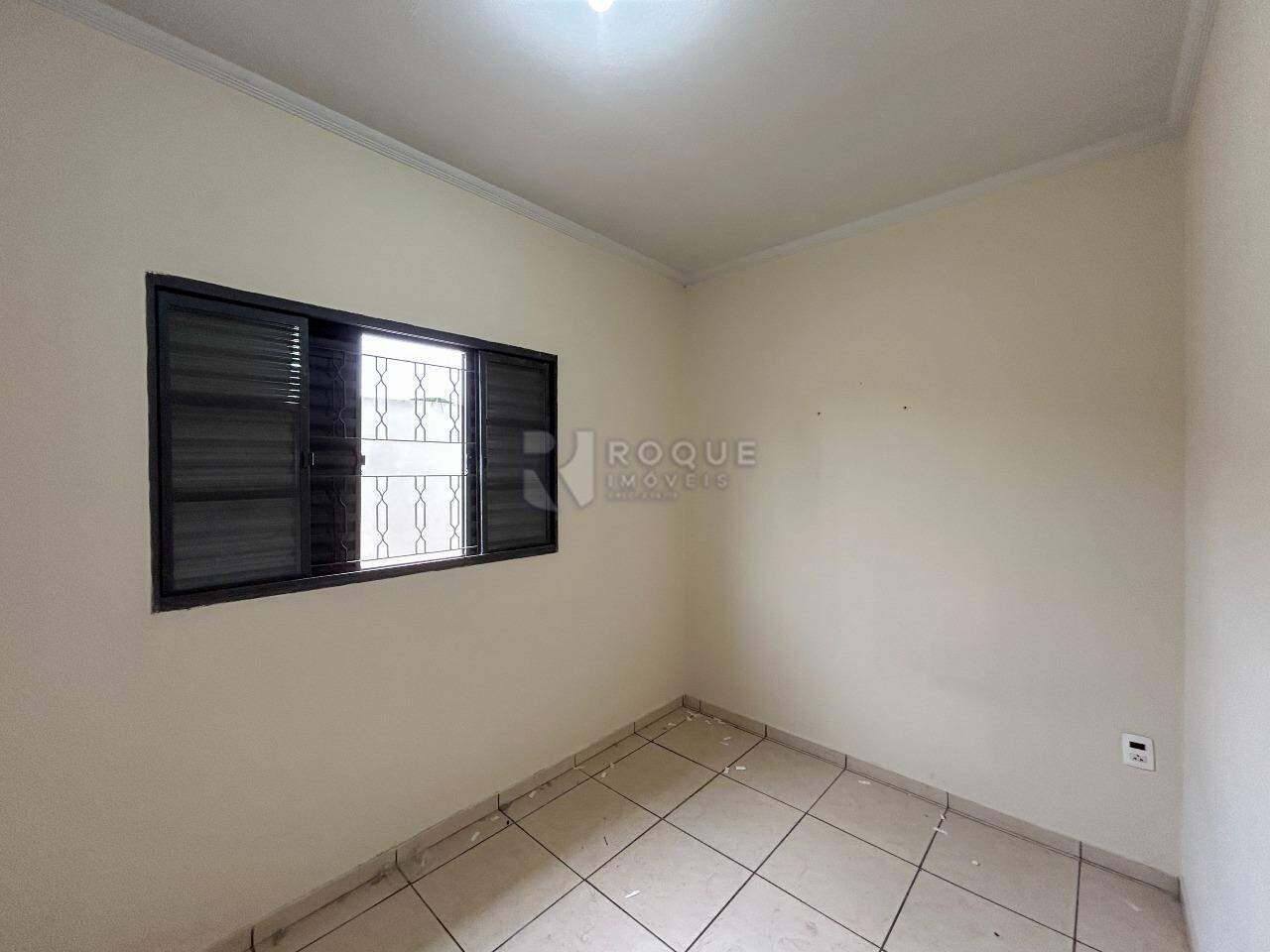 Casa Residencial para aluguel no bairro Jardim Ouro Verde: Dormitório 1