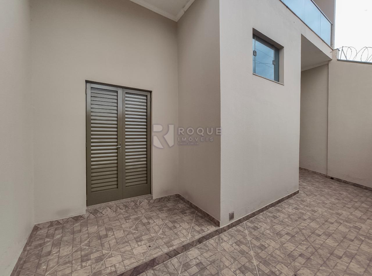 Casa Residencial para aluguel no bairro Vila Santa Rosália: Frente 