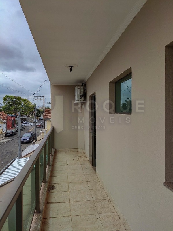 Casa Residencial para aluguel no bairro Vila Santa Rosália: Sacada 
