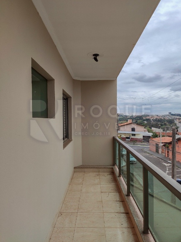 Casa Residencial para aluguel no bairro Vila Santa Rosália: Sacada