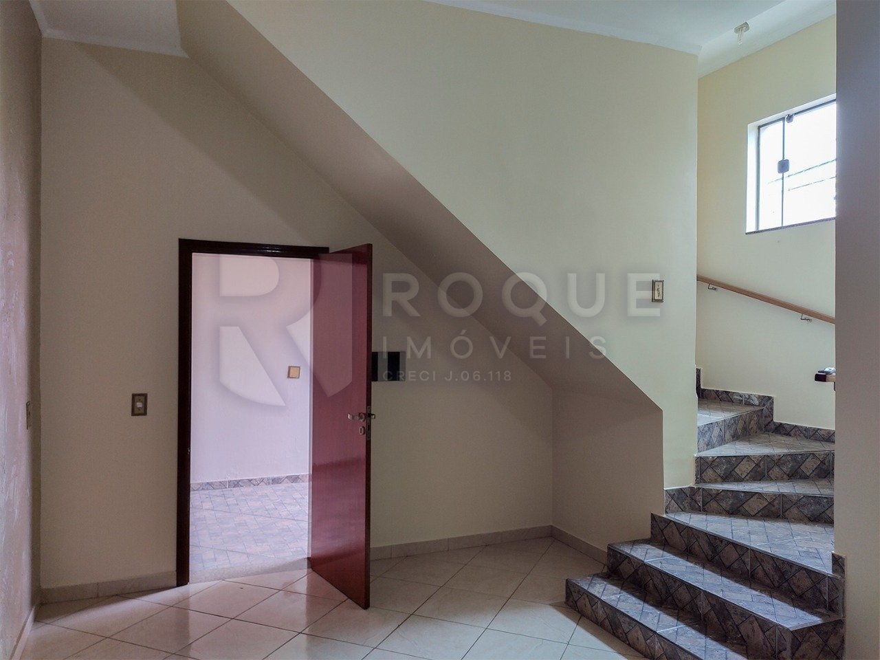 Casa Residencial para aluguel no bairro Vila Santa Rosália: Sala 