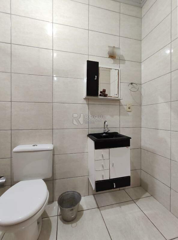 Kitnet para aluguel no bairro Jardim Cidade Universitária I: WC suíte