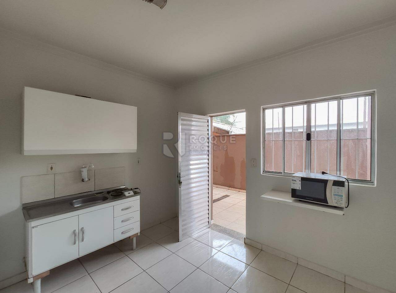 Kitnet para aluguel no bairro Jardim Cidade Universitária I: Cozinha 