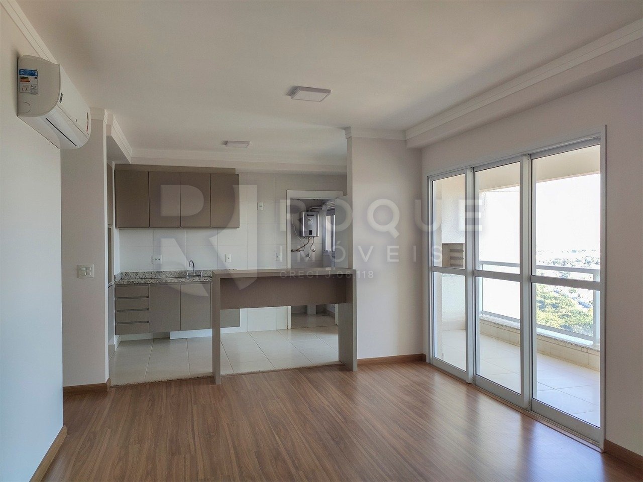 Apartamento para aluguel no bairro Vila Santa Josefa: Sala 