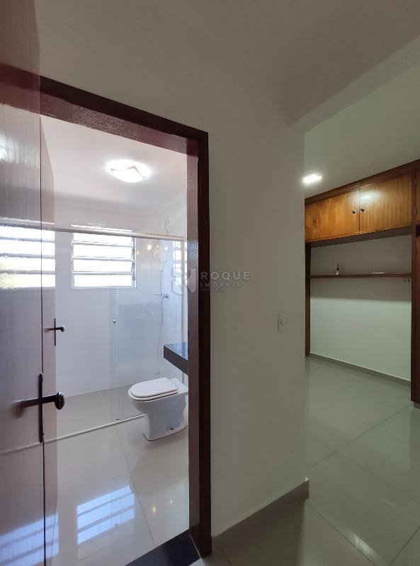 Apartamento para aluguel no bairro Cidade Jardim: Acesso suíte 1
