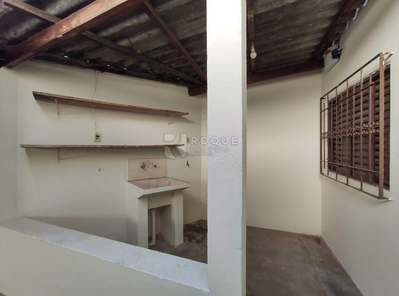Casa Residencial para aluguel no bairro Vila Santa Lucia: Área de serviço 2