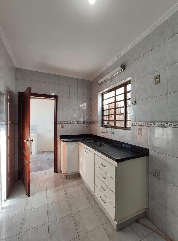 Casa Residencial para aluguel no bairro Vila Santa Lucia: Cozinha 