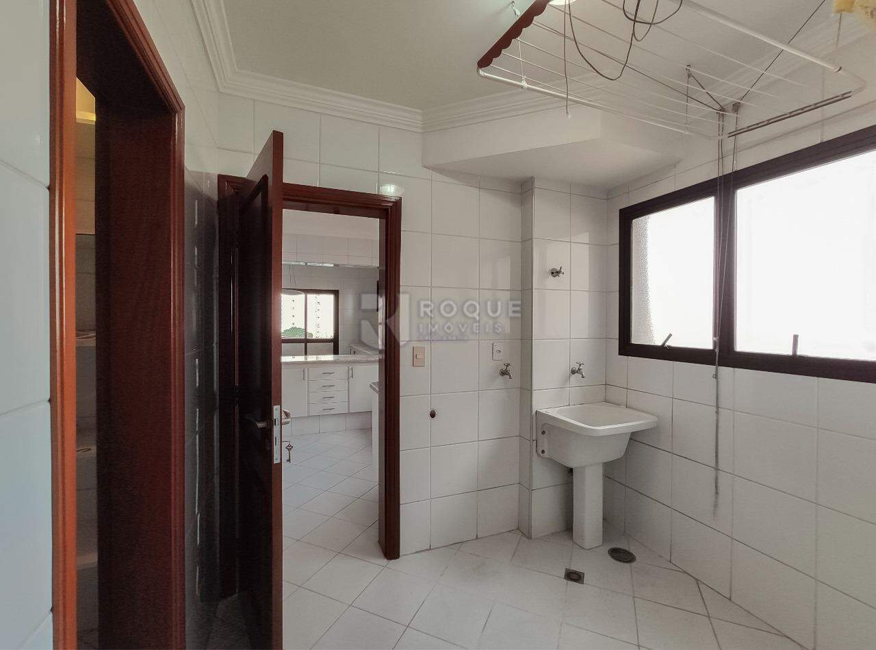 Apartamento para aluguel no bairro Centro: Área de serviço
