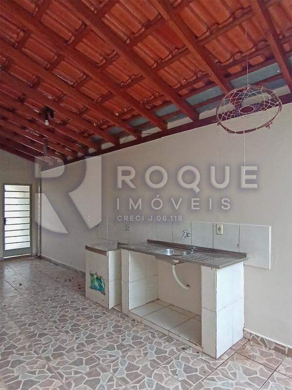 Casa Residencial para aluguel no bairro Jardim Nossa Senhora do Amparo: Área de serviço 