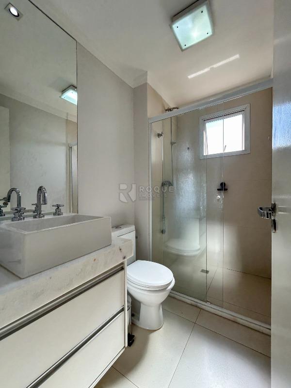 Apartamento para aluguel no bairro Jardim Aquárius: WC social