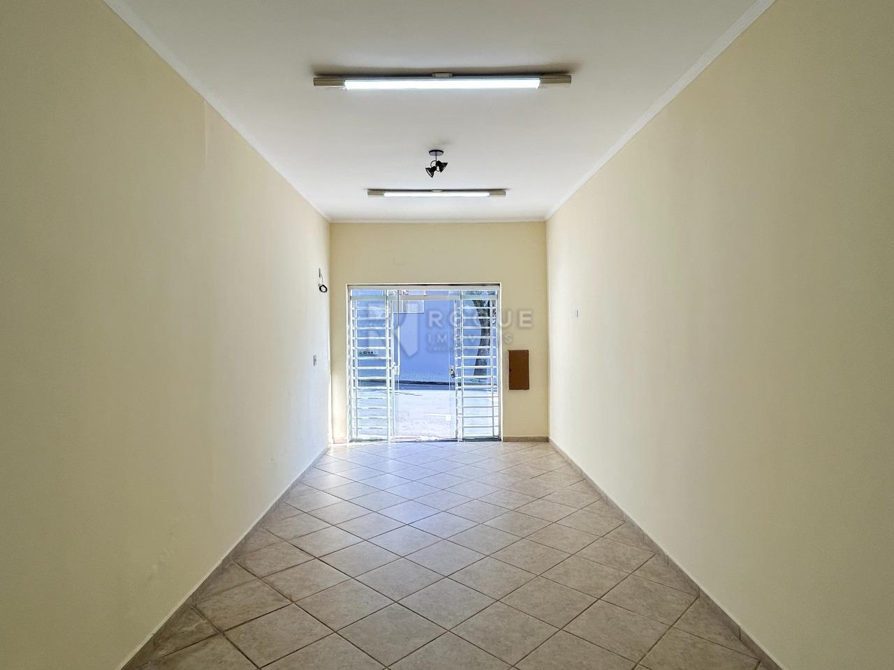Casa com salão para aluguel no bairro Centro: Salão