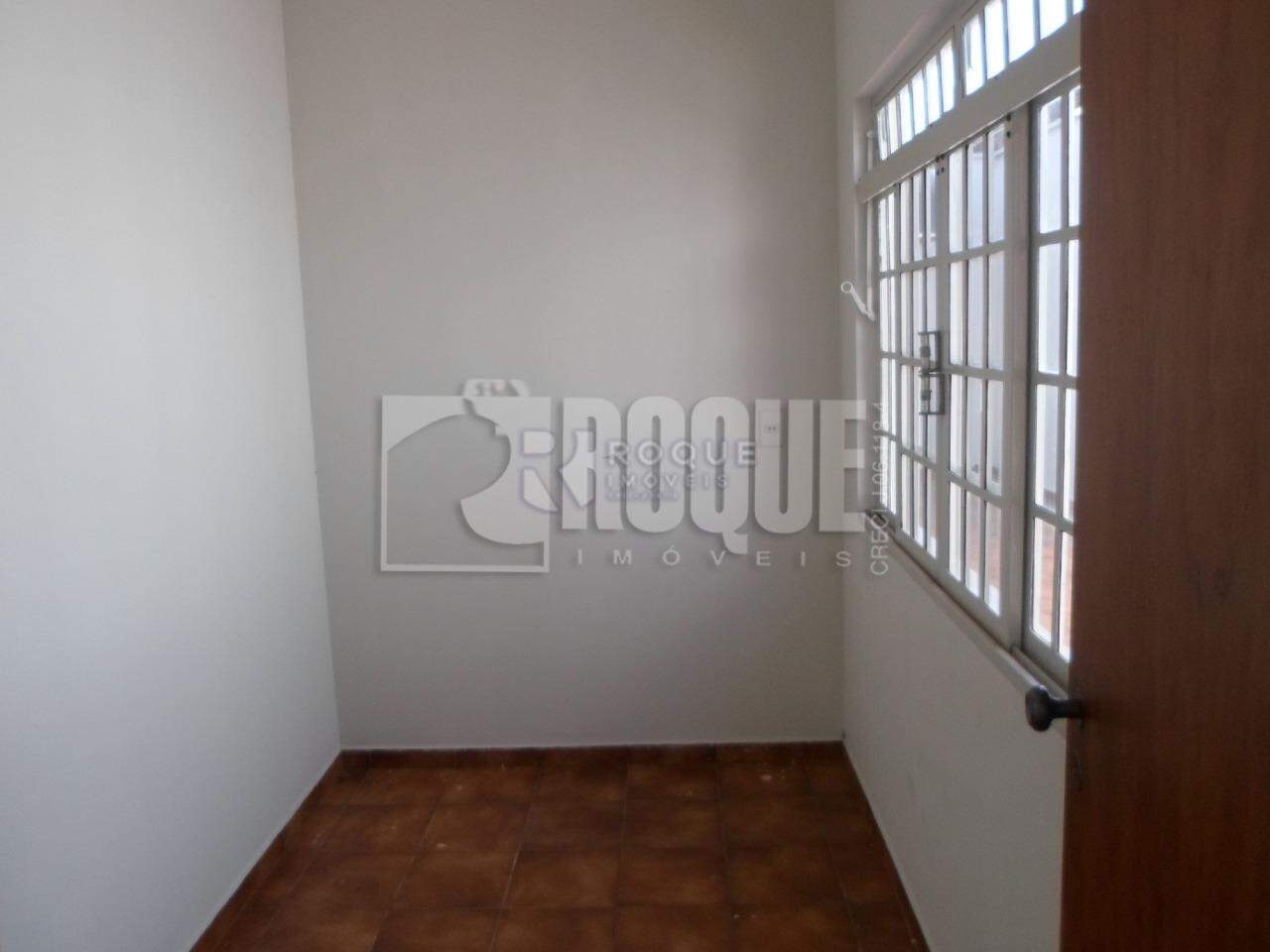 Casa em condomínio para aluguel no bairro Parque Egisto Ragazzo: Despejo