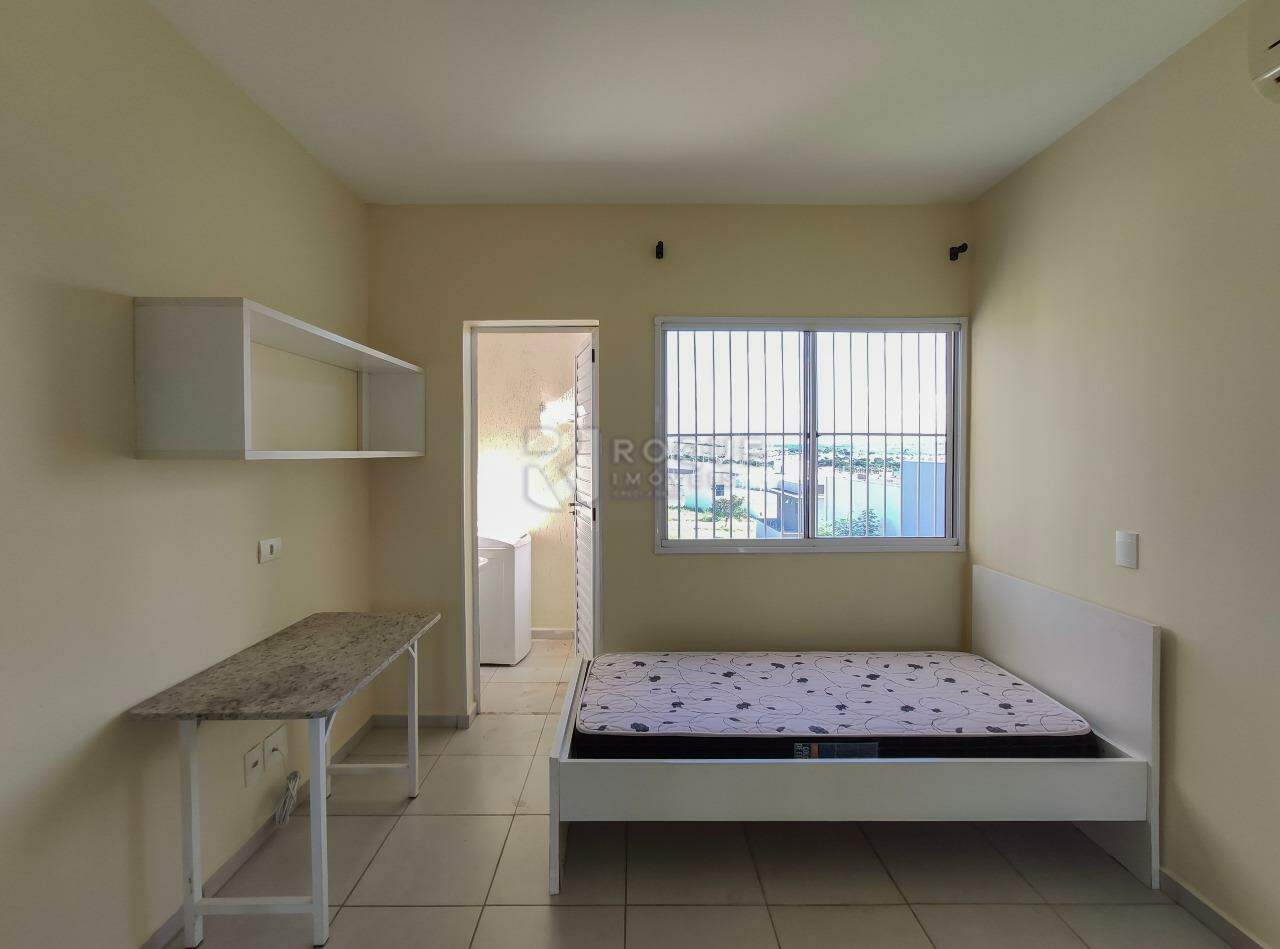 Kitnet para aluguel no bairro Jardim Cidade Universitária I: Dormitório 