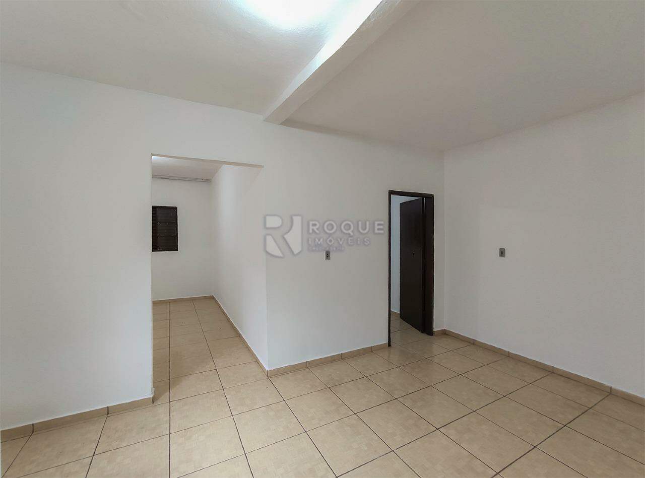 Casa Residencial para aluguel no bairro Jardim da Graminha: Cozinha 