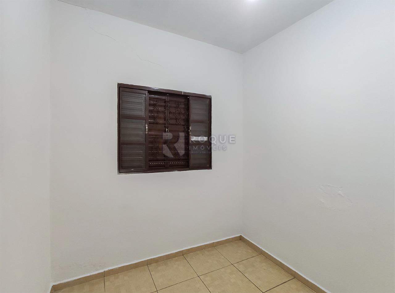 Casa Residencial para aluguel no bairro Jardim da Graminha: Dormitório 2
