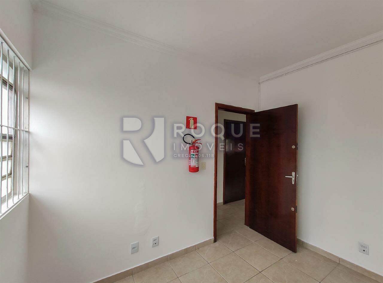 Salas/Conjuntos para aluguel no bairro Vila São João: Sala 2