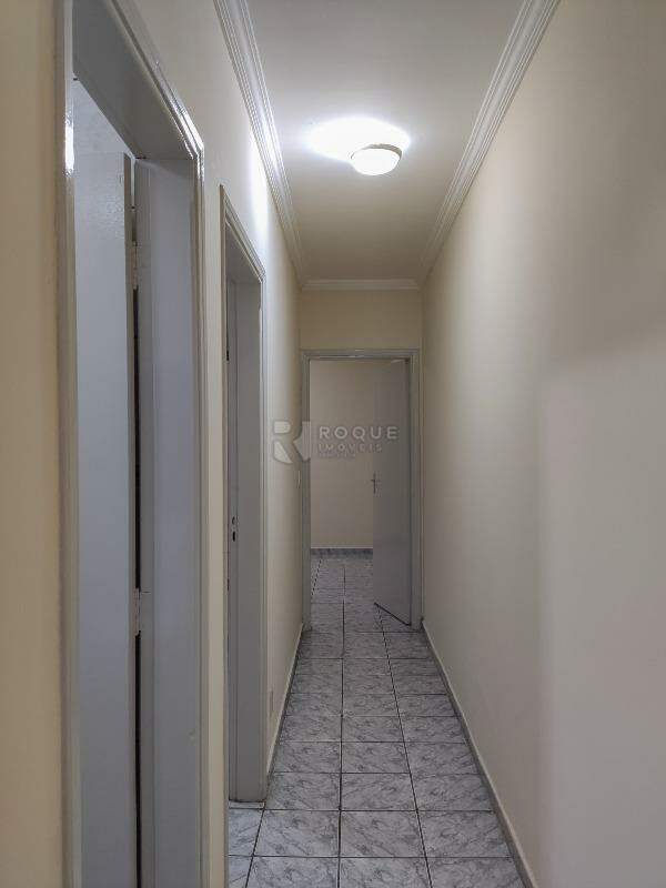 Casa Residencial para aluguel no bairro Jardim Nova Europa: Hall 
