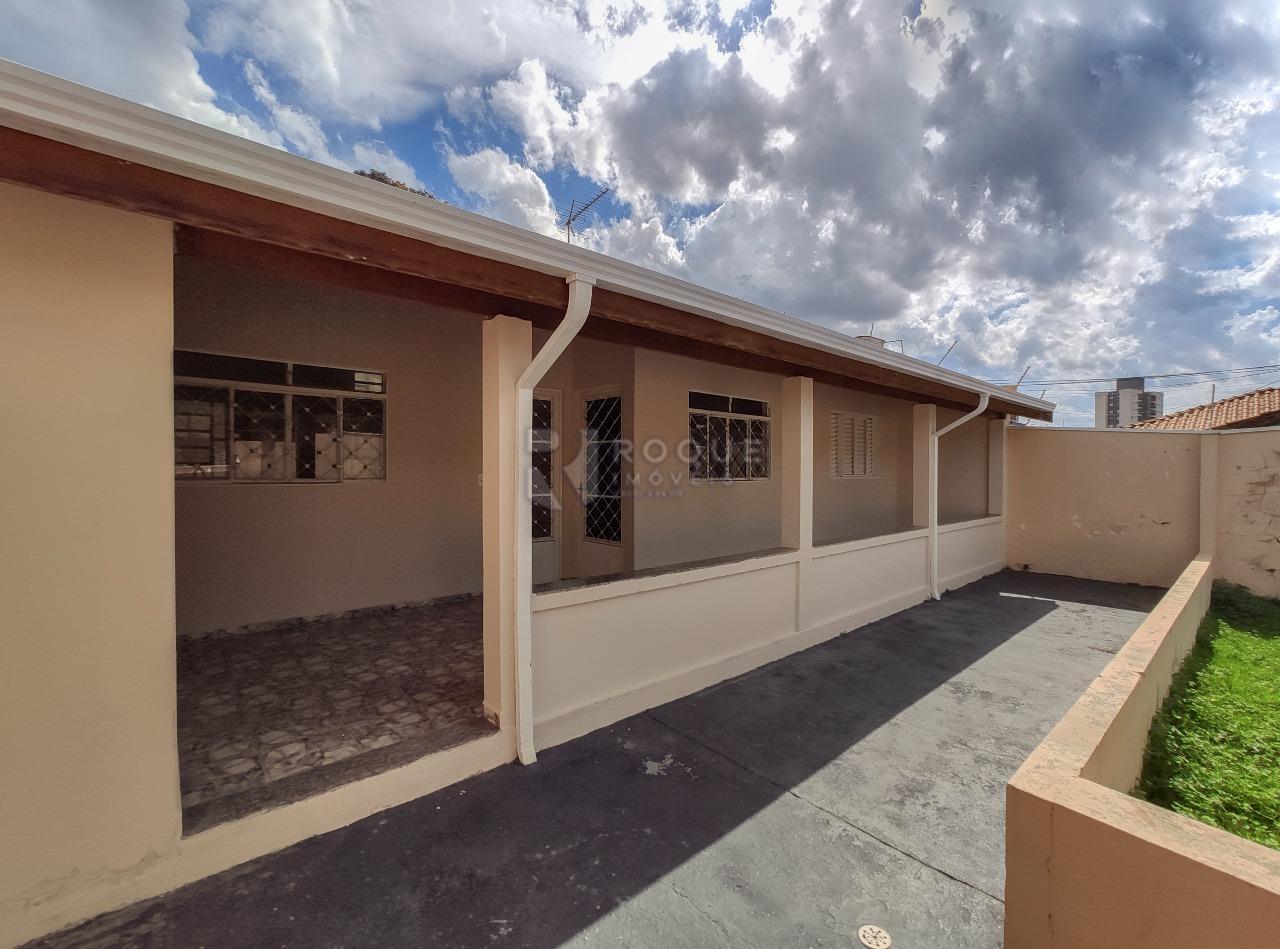 Casa Residencial para aluguel no bairro Jardim Bandeirantes: Frente 