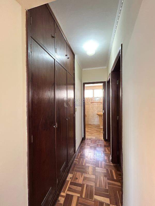 Apartamento para aluguel no bairro Centro: Hall 