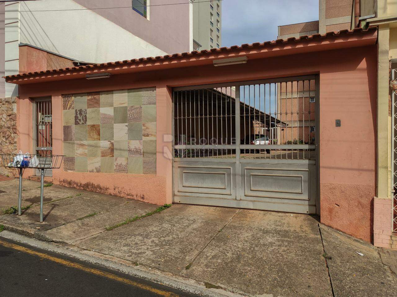 Apartamento para aluguel no bairro Centro: Fachada 
