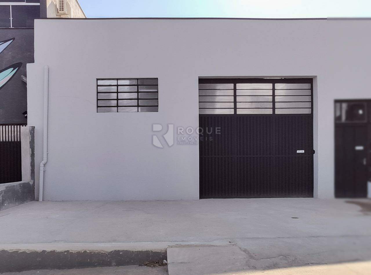 Barracão/Galpão para aluguel no bairro Jardim Glória: Fachada 