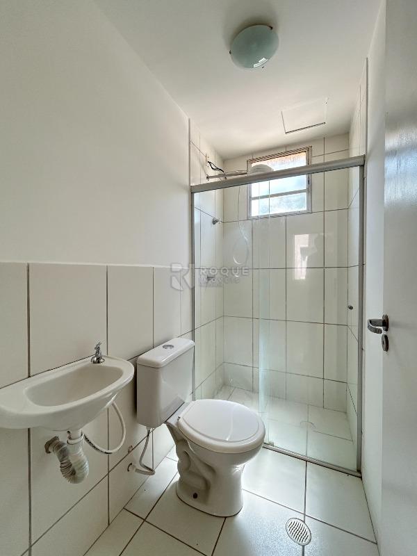 Apartamento para aluguel no bairro Residencial Villa do Sol: WC social 