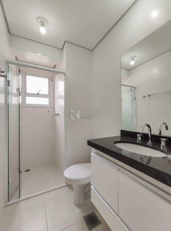 Apartamento para aluguel no bairro Jardim Santo André: WC social