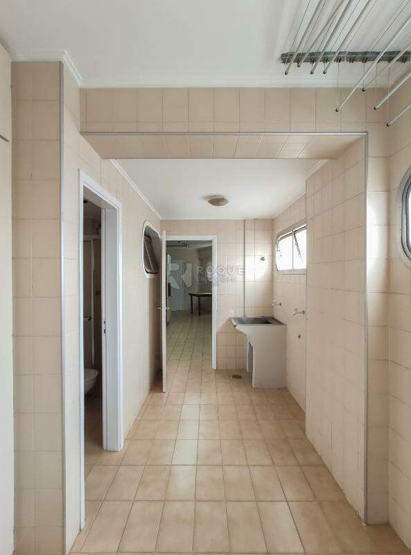Apartamento para aluguel no bairro Centro: Área de serviço