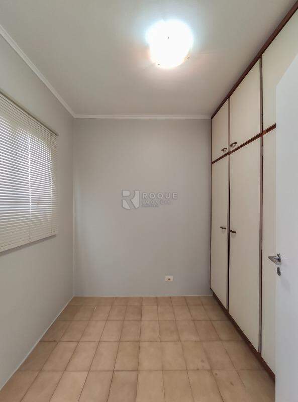 Apartamento para aluguel no bairro Centro: Despensa fundo