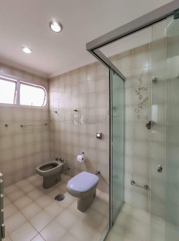 Apartamento para aluguel no bairro Centro: WC social