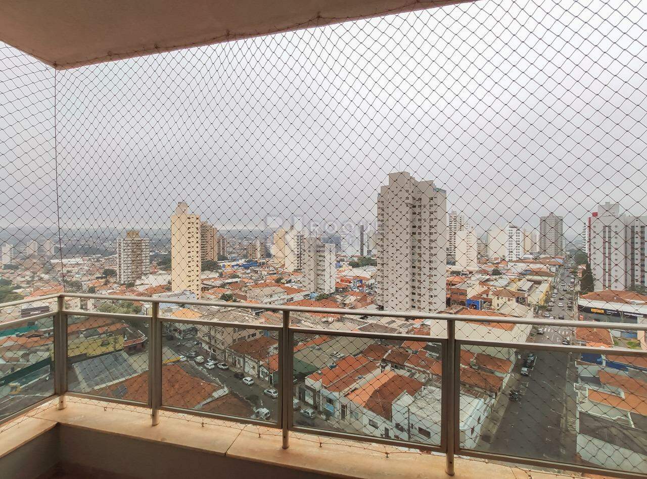 Apartamento para aluguel no bairro Centro: Sacada