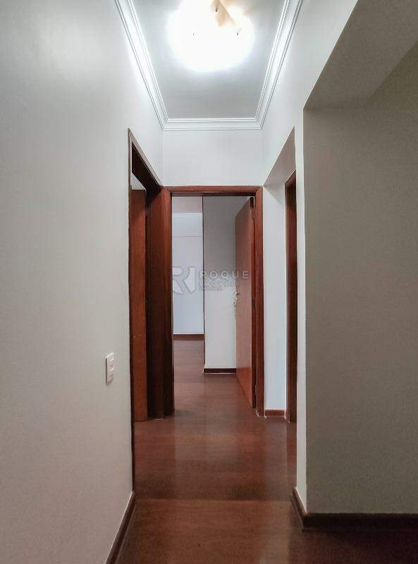Apartamento para aluguel no bairro Centro: Hall