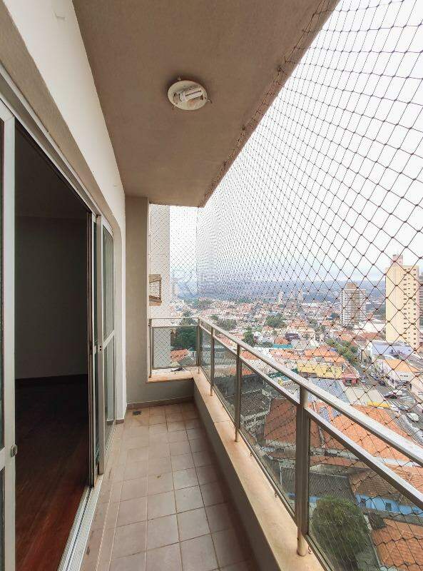 Apartamento para aluguel no bairro Centro: Sacada