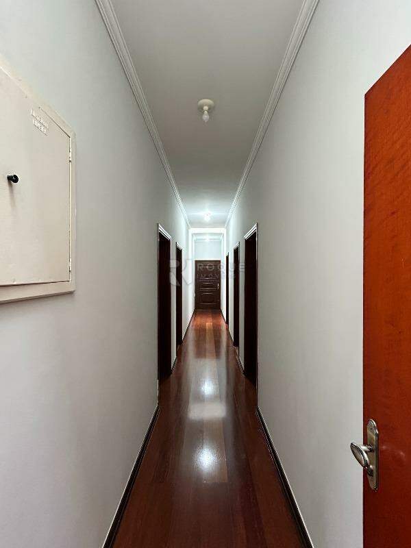 Casa Comercial para aluguel no bairro Jardim Paulista: Hall