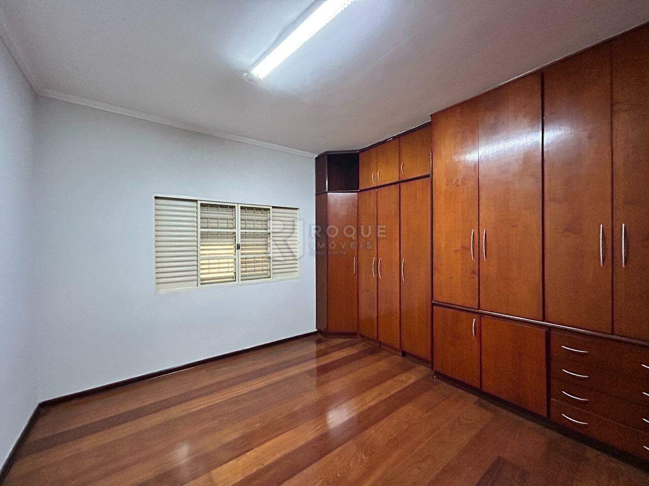 Casa Comercial para aluguel no bairro Jardim Paulista: Dormitório 3