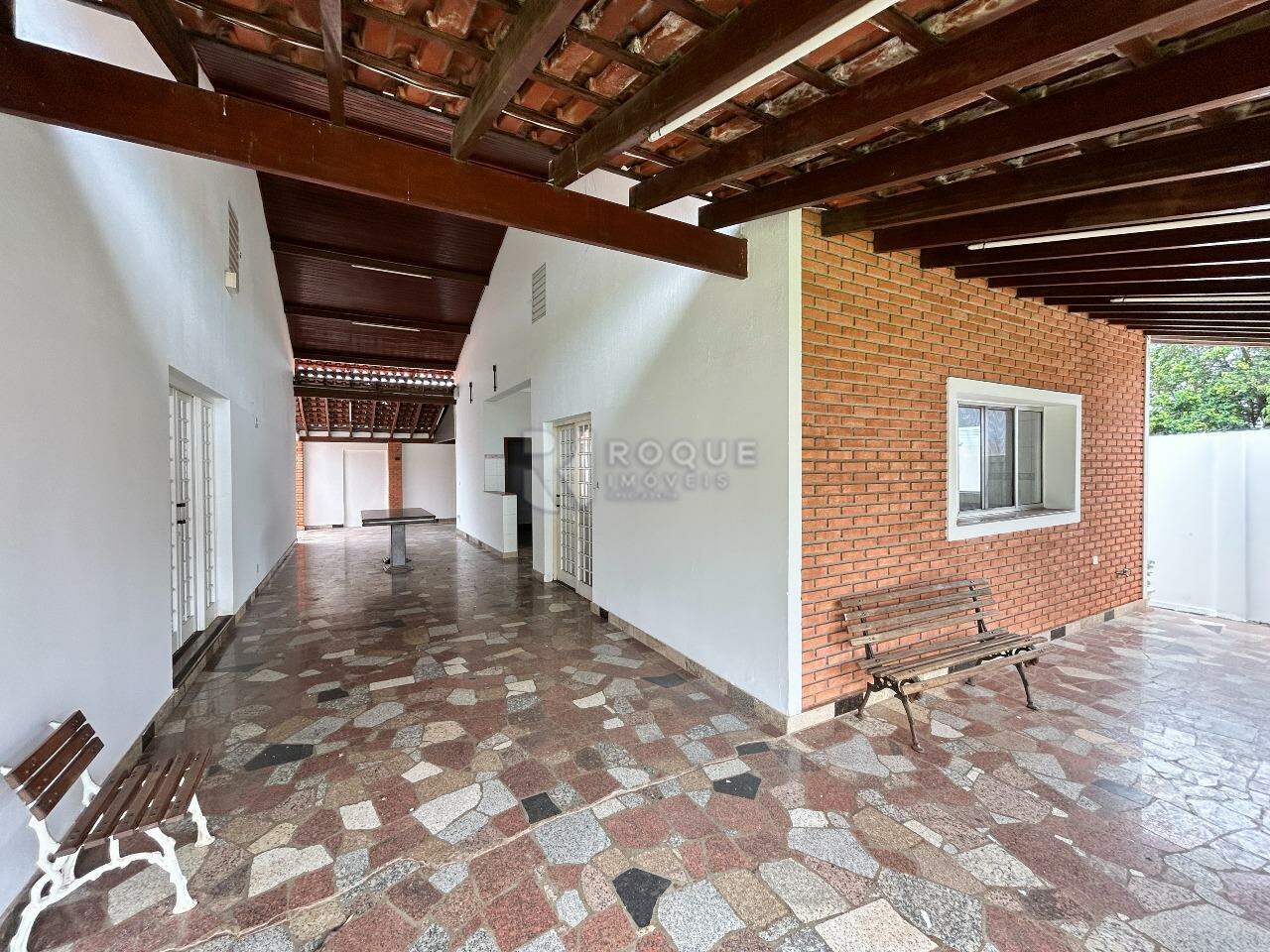 Casa Comercial para aluguel no bairro Jardim Paulista: Varanda