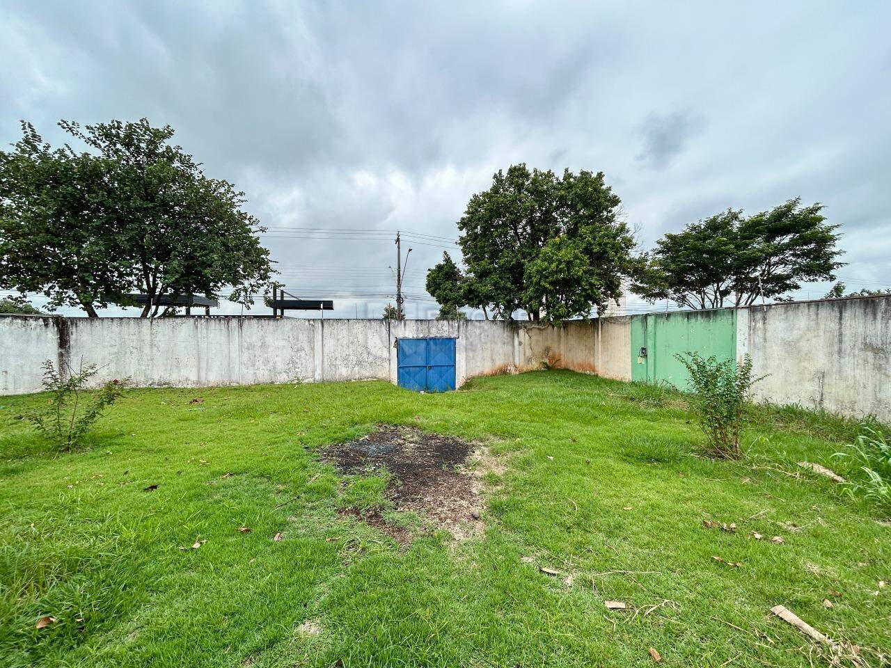 Casa Comercial para aluguel no bairro Jardim Paulista: Área externa fundo
