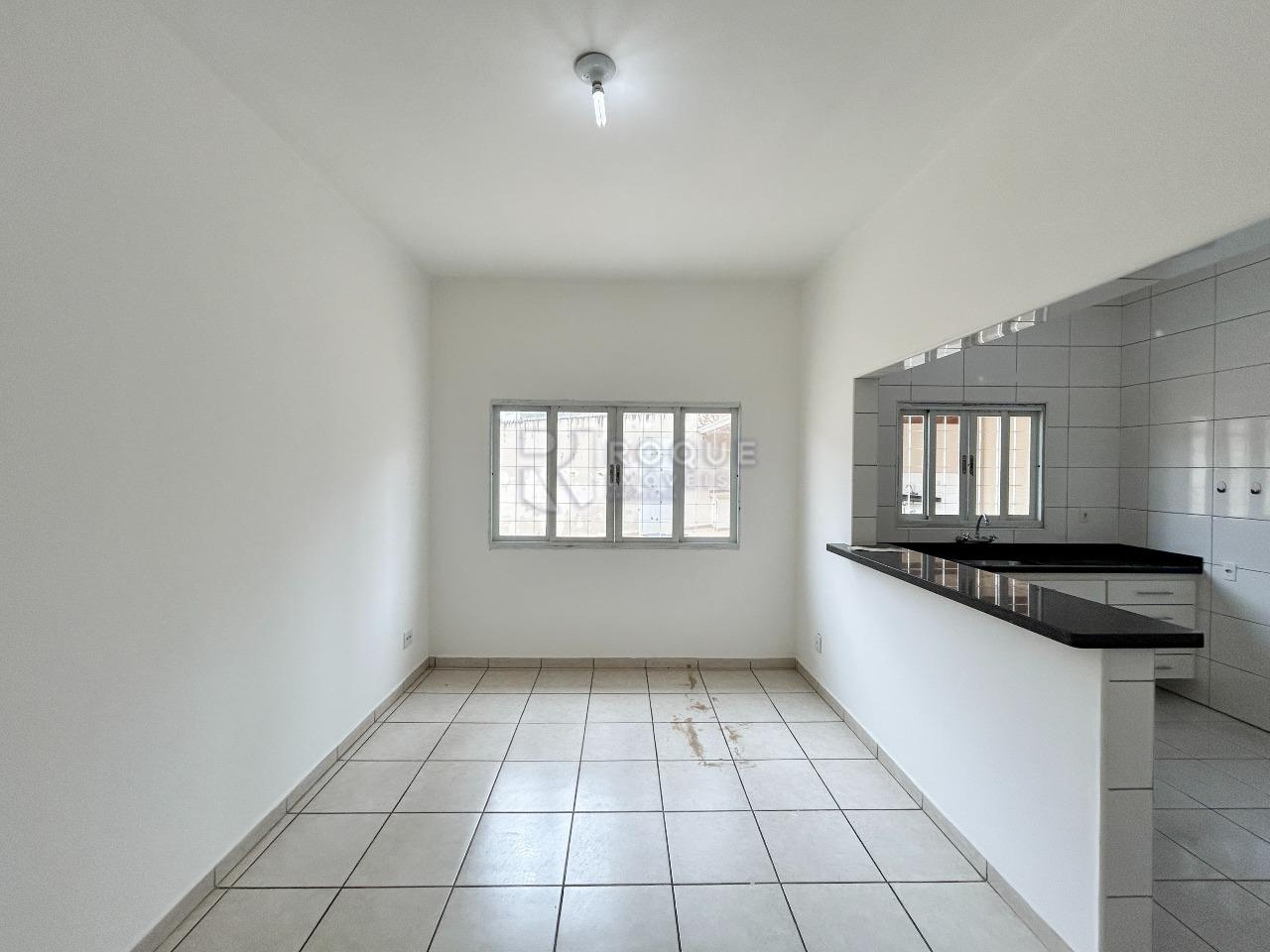 Casa Residencial para aluguel no bairro Centro: Copa