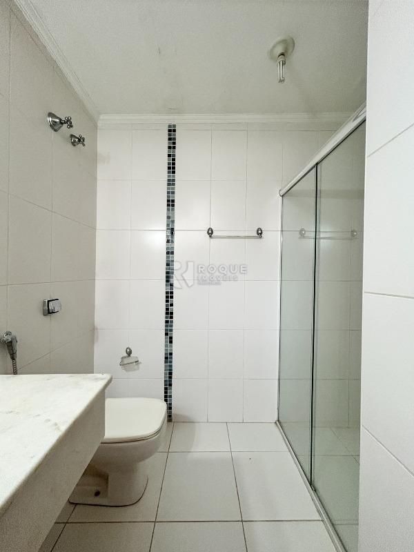 Casa Residencial para aluguel no bairro Centro: WC social