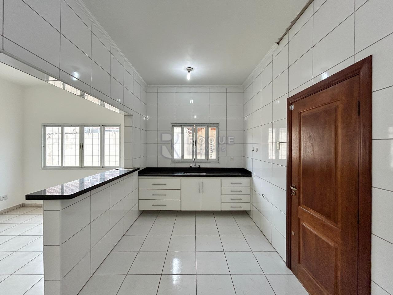 Casa Residencial para aluguel no bairro Centro: Cozinha