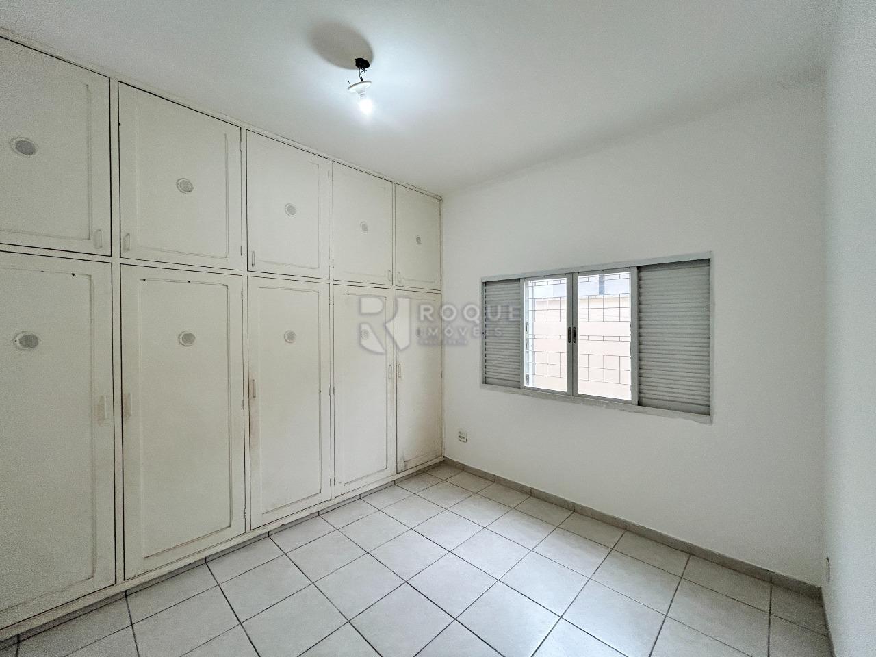 Casa Residencial para aluguel no bairro Centro: Dormitório 2