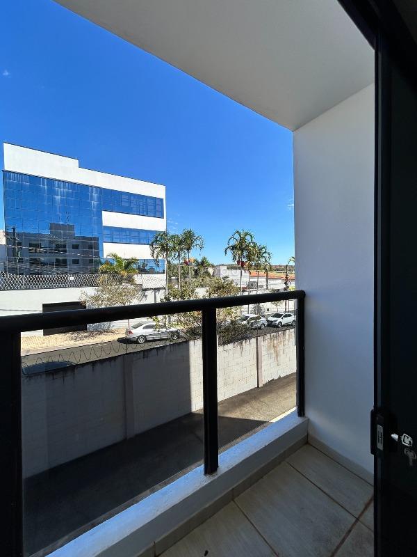 Apartamento para aluguel no bairro Jardim Cidade Universitária I: Sacada