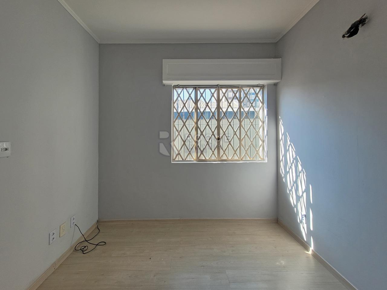 Casa Comercial para aluguel no bairro Centro: Sala 4