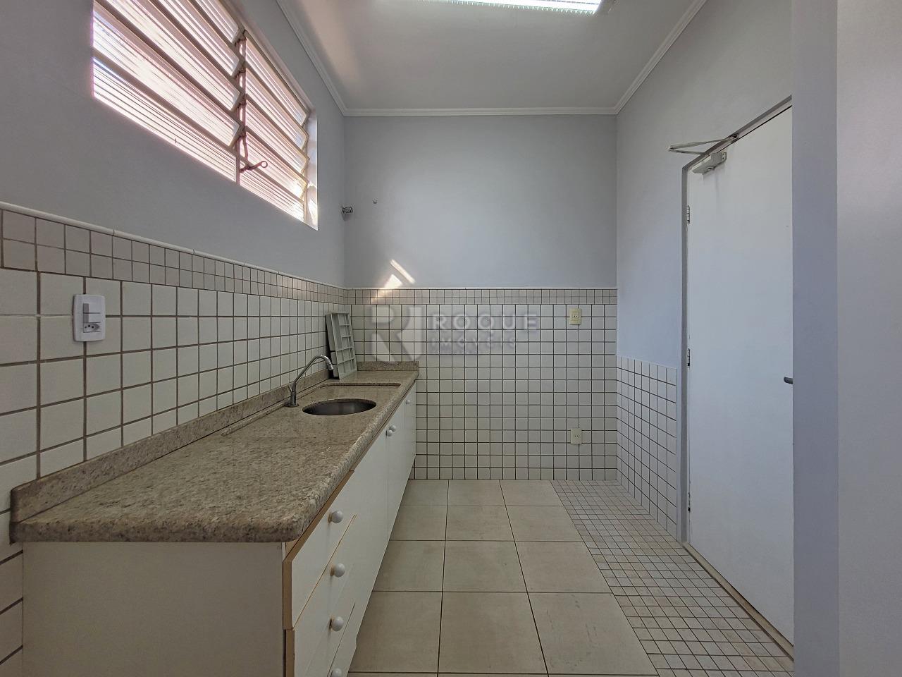 Casa Comercial para aluguel no bairro Centro: Cozinha