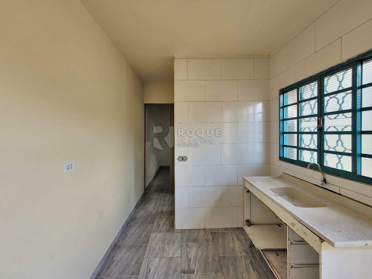 Casa Residencial para aluguel no bairro Jardim São Lourenço: Cozinha