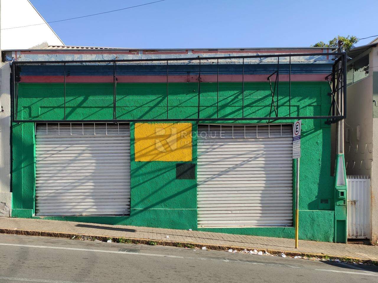 Salão para aluguel no bairro Centro: Fachada 