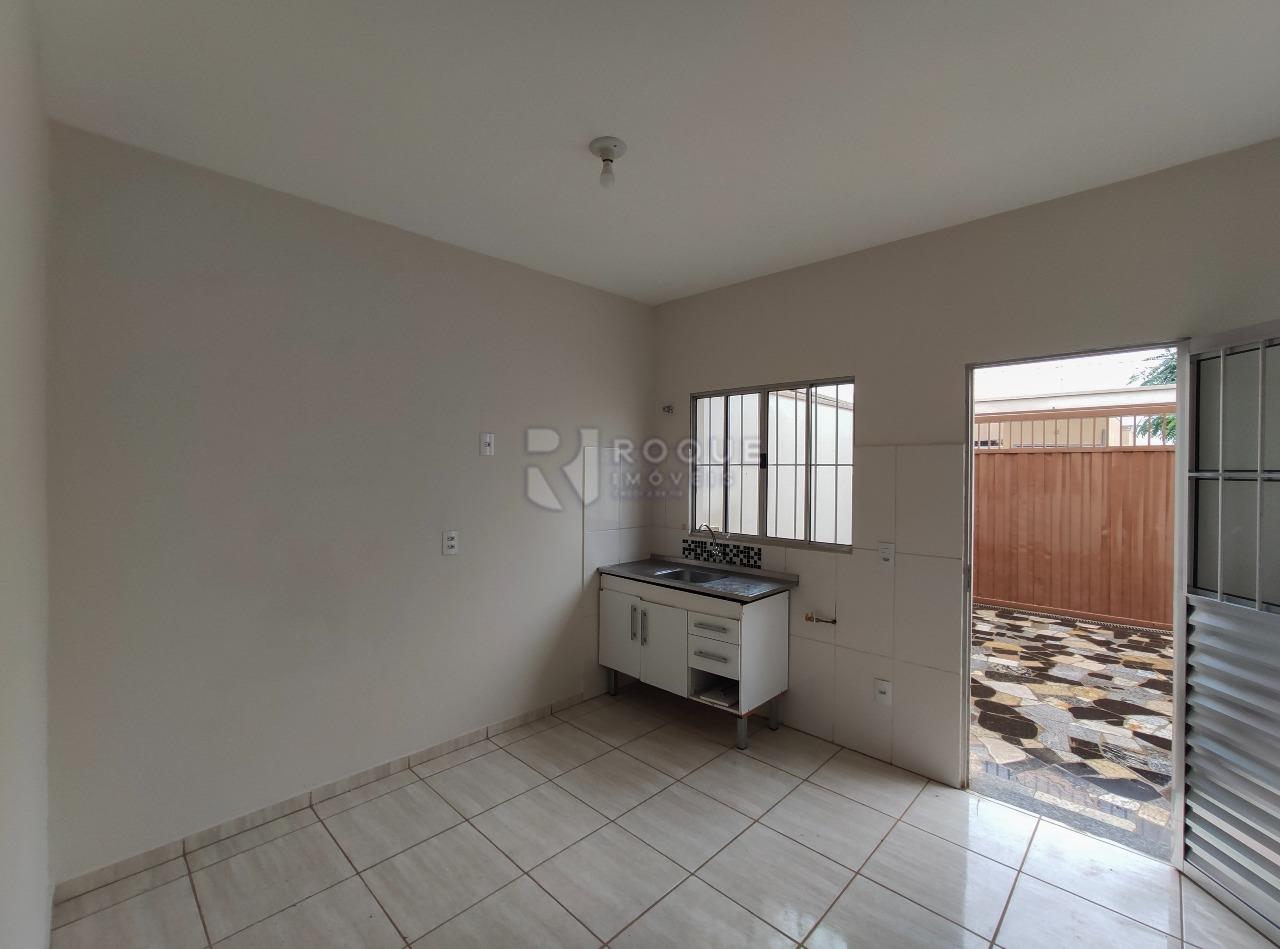 Casa Residencial para aluguel no bairro Jardim Campo Verde I: Cozinha / sala 