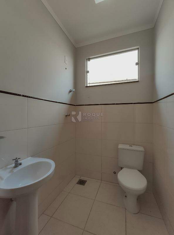 Salas/Conjuntos para aluguel no bairro Vila Esteves: WC sala